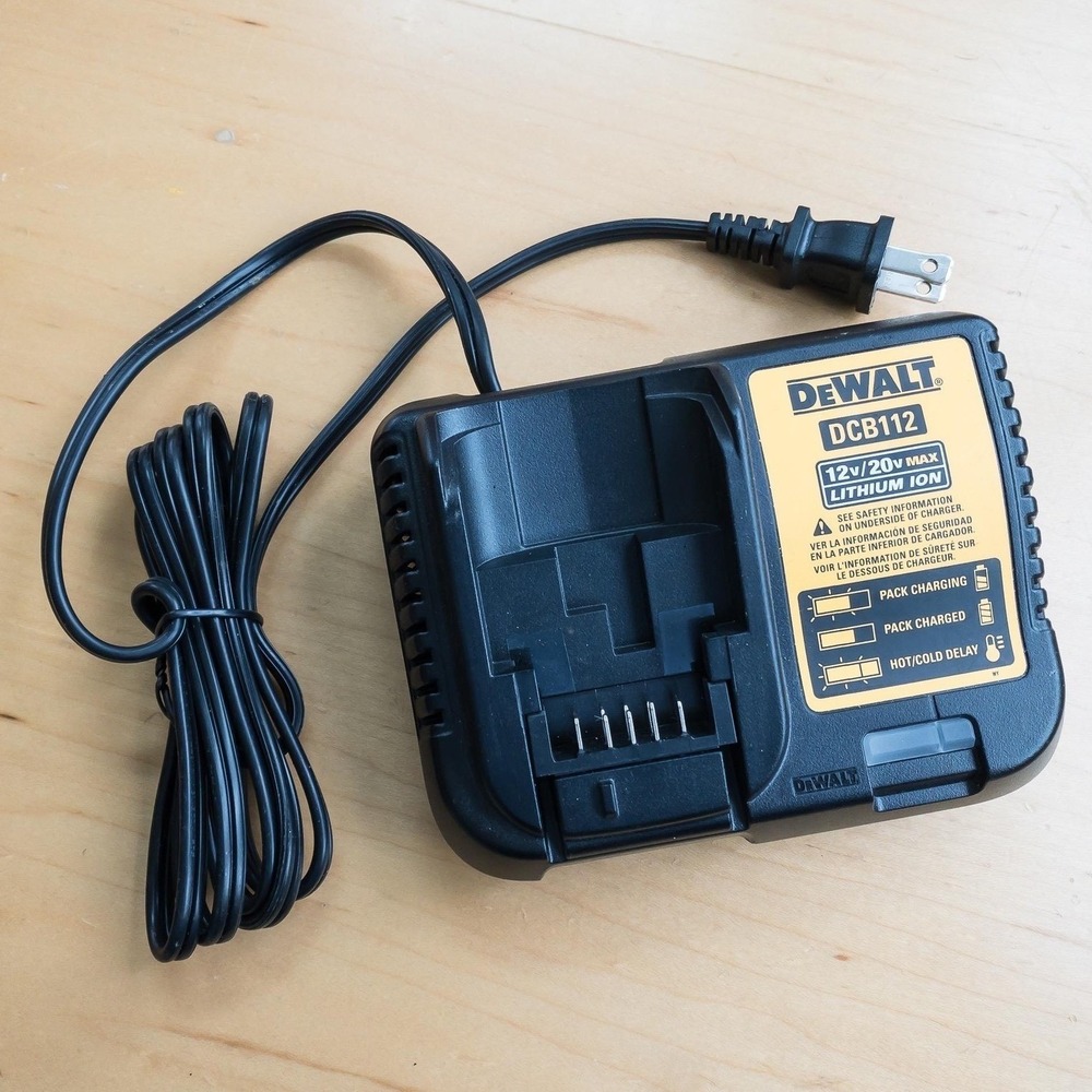 DEWALT‎ DCB112 Battery Charger Unisex OS Black Yellow 12V 20V MAX